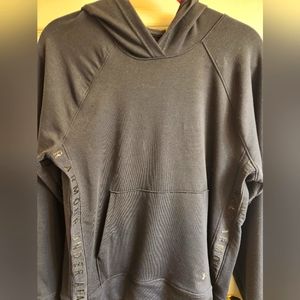Under Armour Black Size L lightweight hoodie
